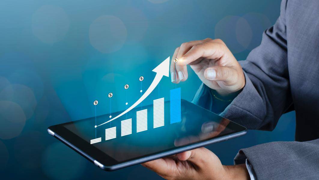 皇冠信用网怎么代理_现在A股市场就像个压紧的弹簧皇冠信用网怎么代理，随时可能“砰”的一下爆发！