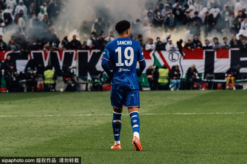 丹麦足球联赛
_桑乔转会尤文图斯丹麦足球联赛
,弗拉霍维奇加盟曼联:转会市场的震荡与期待