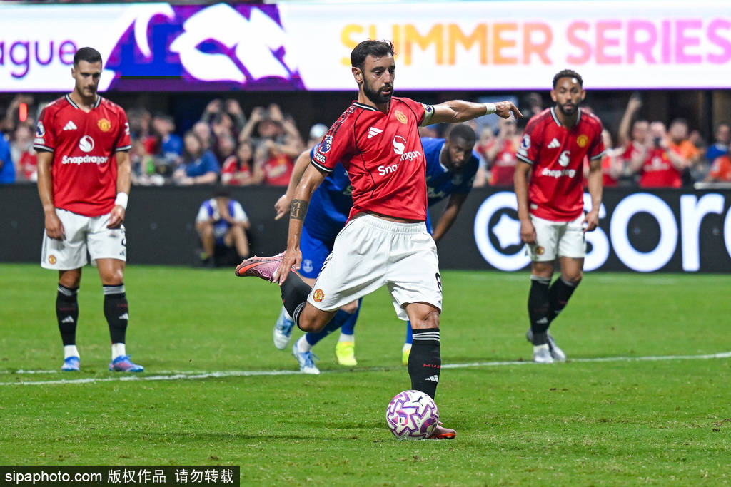 法国甲组联赛
_送他去沙特！球迷吐槽B费：他就是拖后腿的法国甲组联赛
，想改变就得从他开始