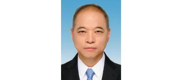 WNBA美国女子职业篮球联赛_中组部有关干部局负责同志宣布中央决定WNBA美国女子职业篮球联赛，他们履新