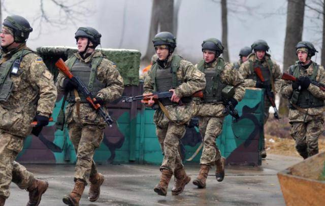 韦斯特罗斯 vs 桑德维肯斯_果然不服气:放行中欧班列后韦斯特罗斯 vs 桑德维肯斯,波兰又开第二枪,中国接下挑战书