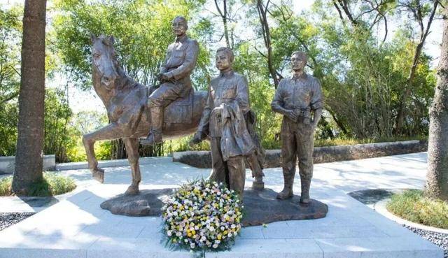 皇冠信用網会员
_福建省委副书记、福州市委书记郭宁宁皇冠信用網会员
,察看吴石故居