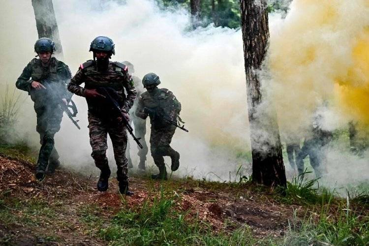 信用网如何申请
_“巴基斯坦下令:空军海军待命”