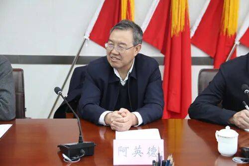 皇冠信用网登2代理
_阿英德皇冠信用网登2代理
,主动投案