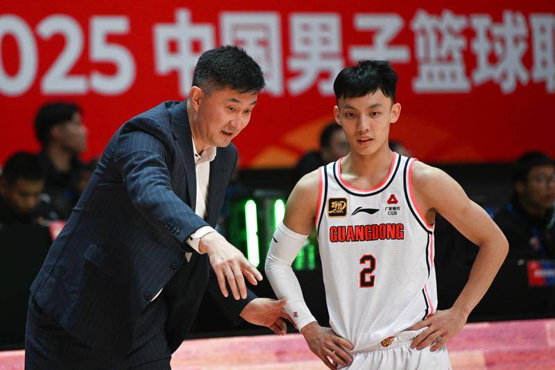 皇冠信用网会员账号
_赵睿16+5徐杰19分 广东全运男篮首战击败山东