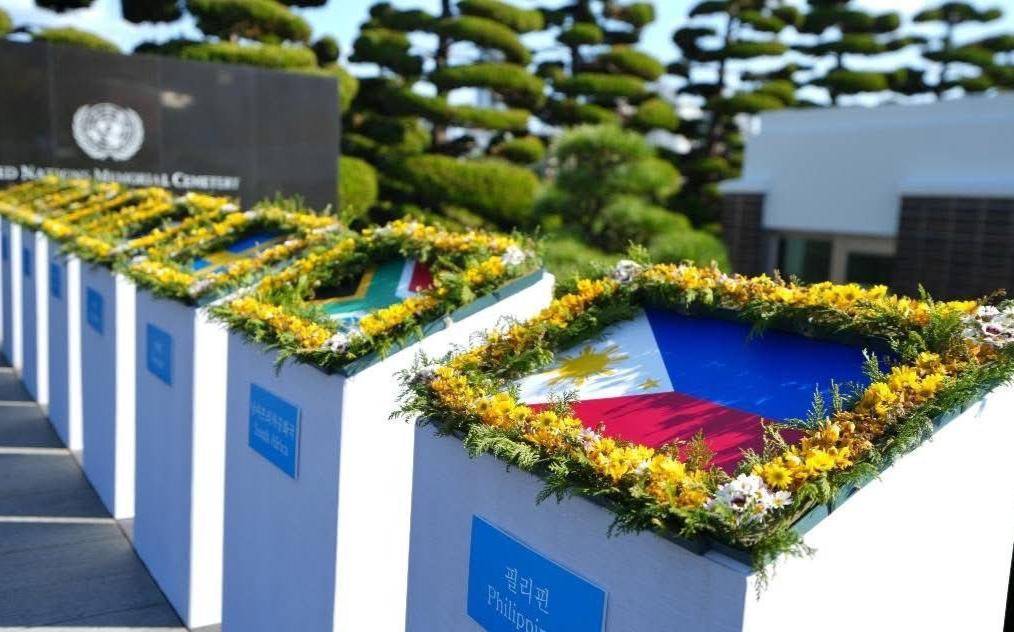 朴茨茅斯 vs 威斯汉姆
_美军再度遭遇耻辱时刻:中国海军6艘战舰包围朴茨茅斯 vs 威斯汉姆
,815舰插入南海演习