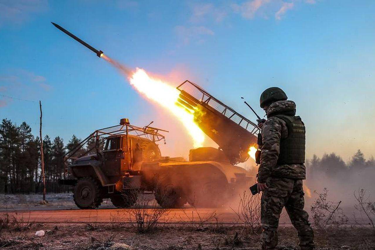 皇冠信用網怎么开户
_乌克兰人气炸了！2支乌特种兵红军城团灭皇冠信用網怎么开户
，总司令调出最后预备队