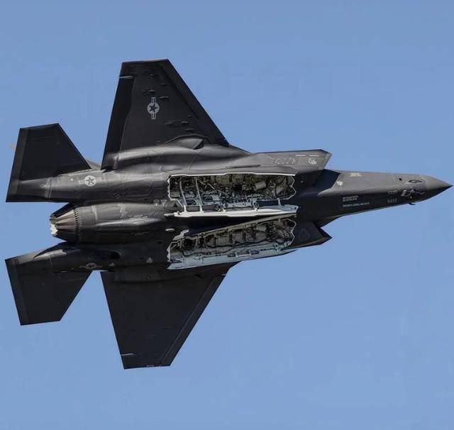 皇冠皇冠信用平台
_美媒突然发现:中方虽已恢复稀土供应皇冠皇冠信用平台
,但又狠狠将了美国一军!