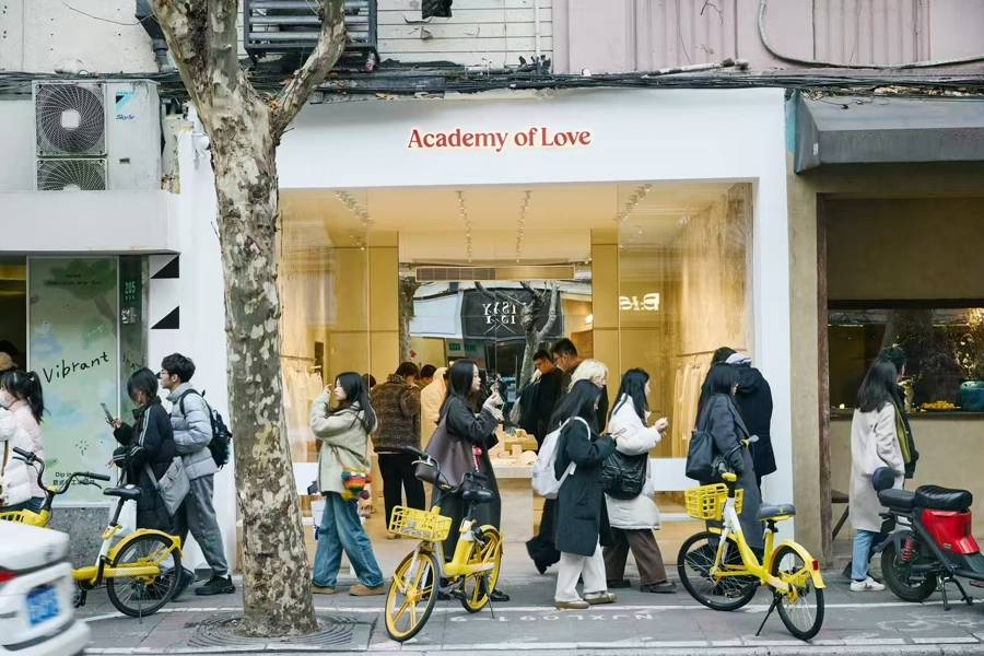 皇冠信用网会员注册网址
_法国人在上海开店皇冠信用网会员注册网址
,只卖白色衣服竟然火了丨上海滩上洋掌柜