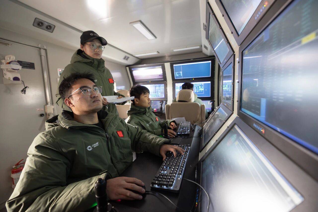 皇冠信用网登3代理申请_重大突破皇冠信用网登3代理申请！彩虹-7高空高速隐身无人机成功首飞