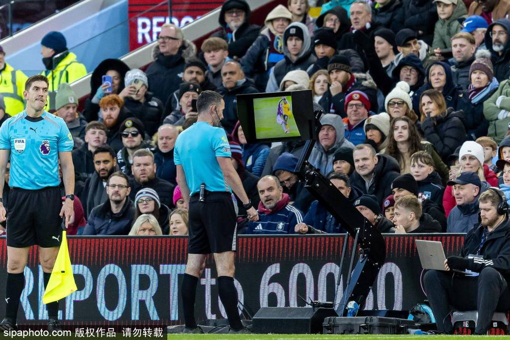 皇冠足球平台代理_舍什科的低迷表现：1射1正的背后皇冠足球平台代理，曼联前锋的未来何去何从？