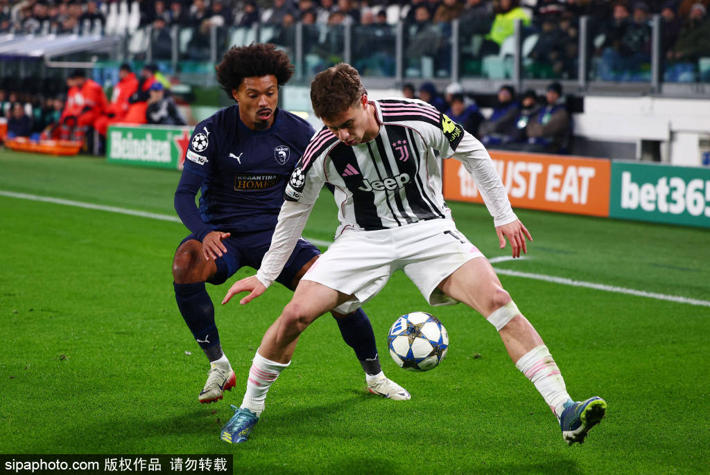 信用盘如何申请_尤文图斯换人风波：斯帕莱蒂与洛卡特利的短暂交流背后的战术考量