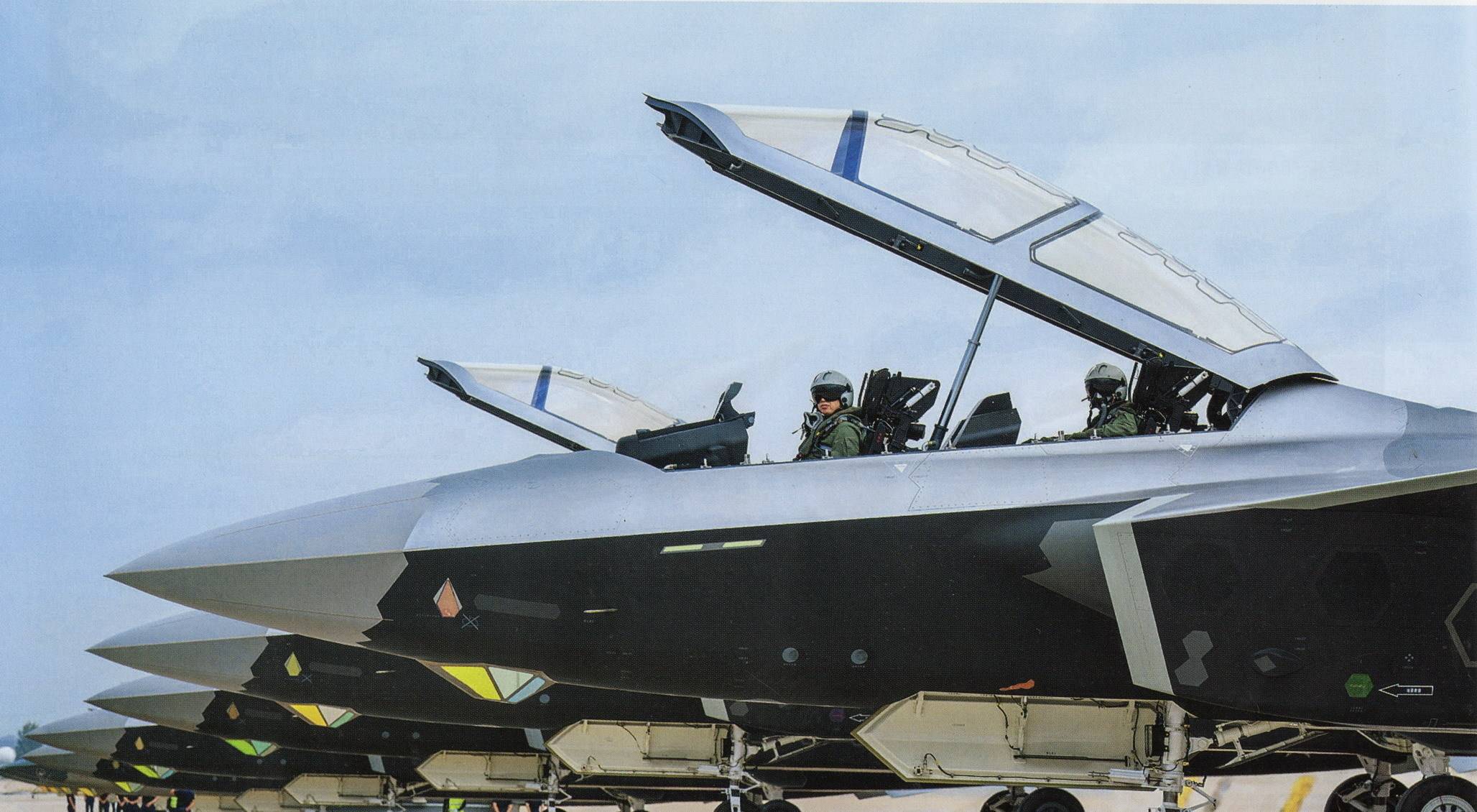 皇冠信用网登3代理注册_3架歼36皇冠信用网登3代理注册,10架歼-20A,076舰三机,鹰击20亮剑,美军摆烂不加班了