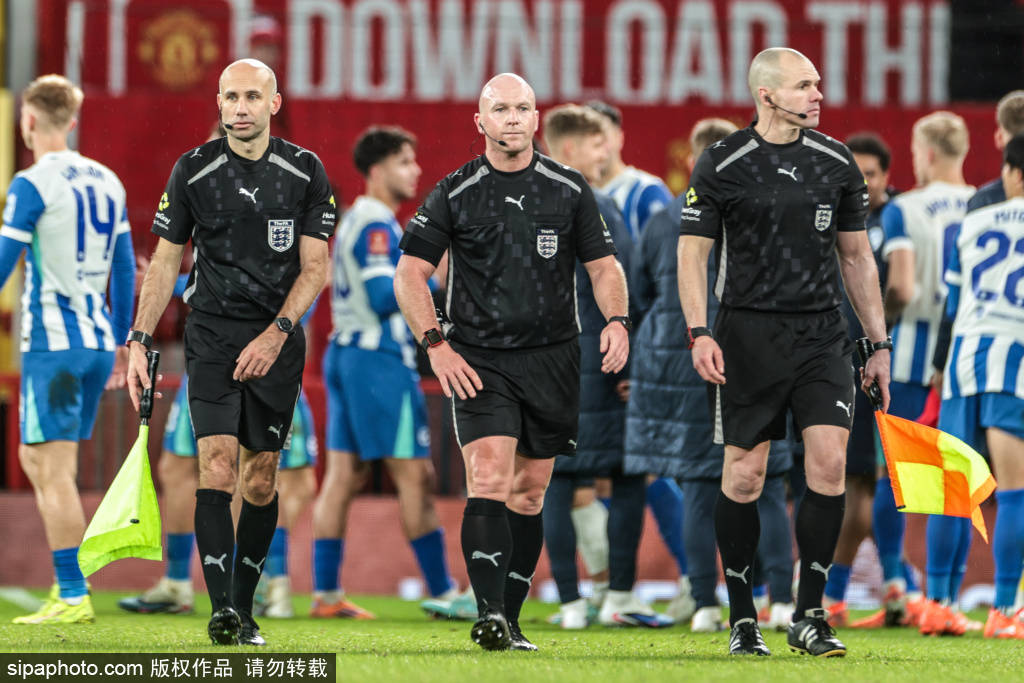 皇冠信用出租代理_曼联反击巴特与斯科尔斯:从嘲讽到分析的界限在哪皇冠信用出租代理?