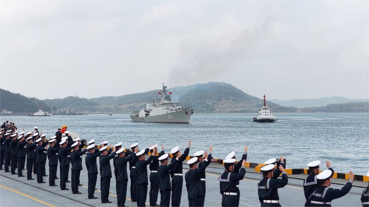皇冠信用网出租代理_越南最强战舰再次访华皇冠信用网出租代理，这次越方不再遮掩，大方邀请中方登舰，对美国释放明确信号